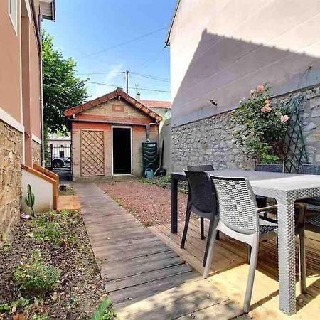 Studio Neuf - Gare D'Aulnay Экстерьер фото